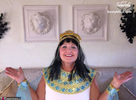 TAC Amateurs are proud to present you with xxx pics featuring Busty Bliss xxx gallery 266804