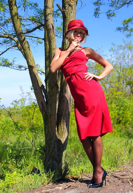 Lily Wow are proud to present you with a xxx photos featuring Lily Wow unveiling superb form