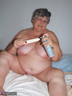 TAC Amateurs invites you to browse their xxx pictures with Grandma Libby xxx gallery 272891