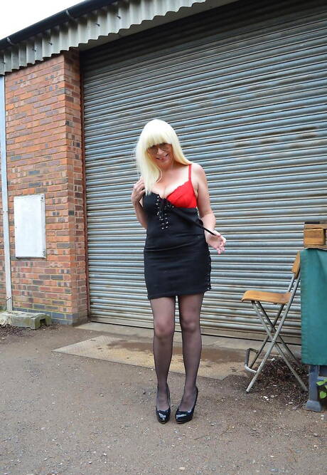 TAC Amateurs invite you to explore xxx pictures with Barby Slut xxx gallery 273456